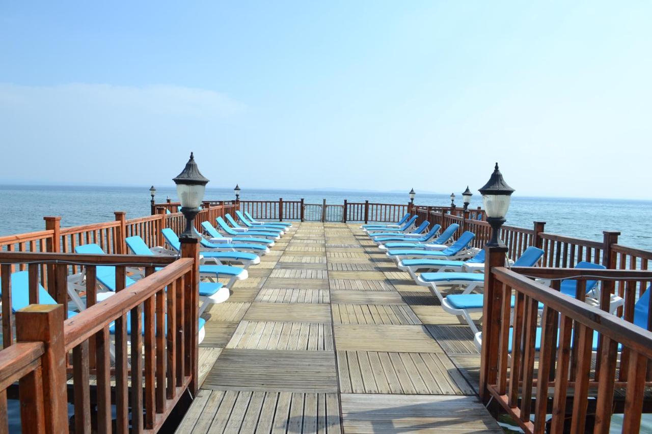 Kervan Tatil Koeyue 埃德雷米特 外观 照片